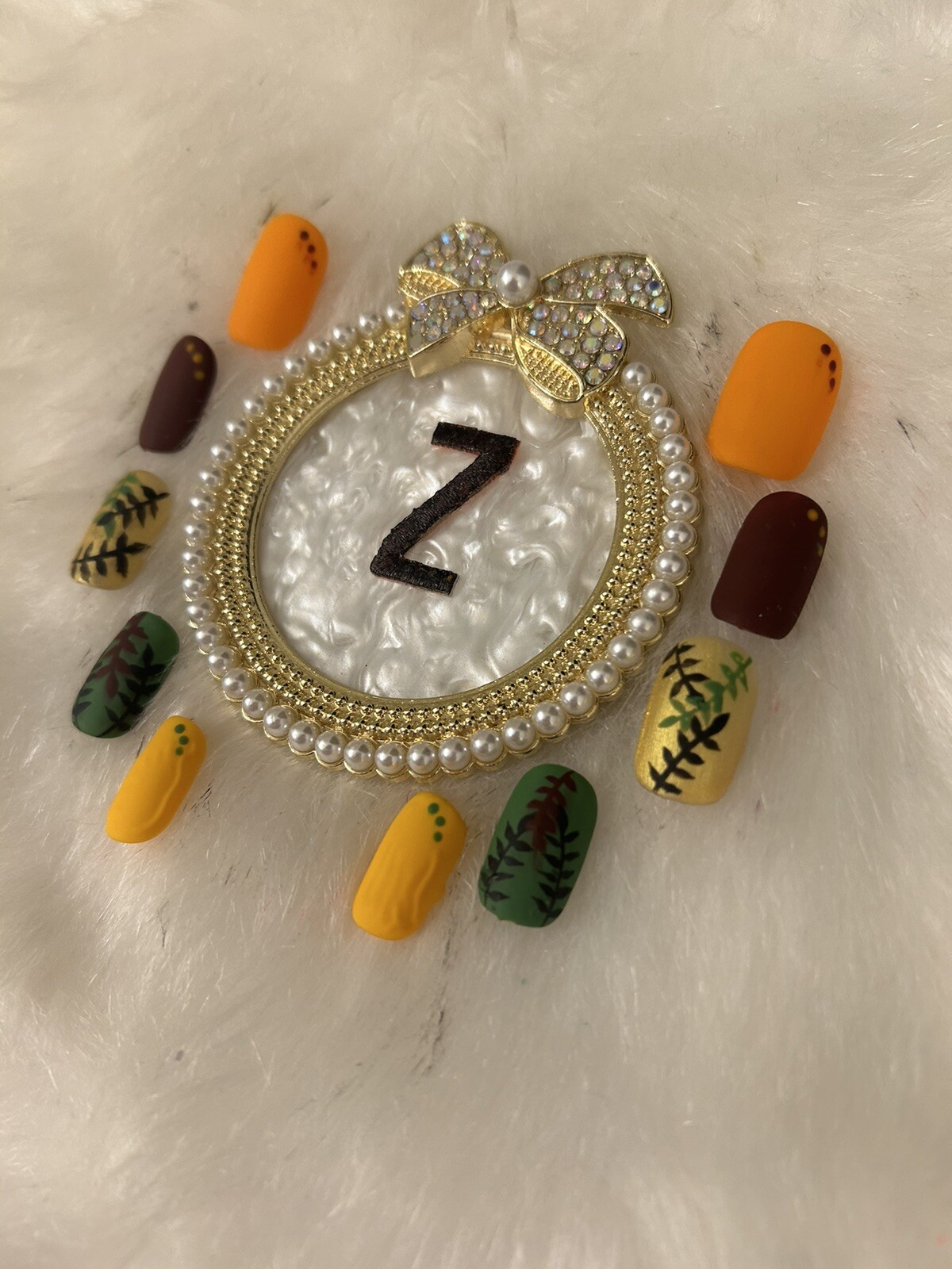 Z NAILZ! Gorgeous Set Of Handmade Fall short Squoval Press On Nails