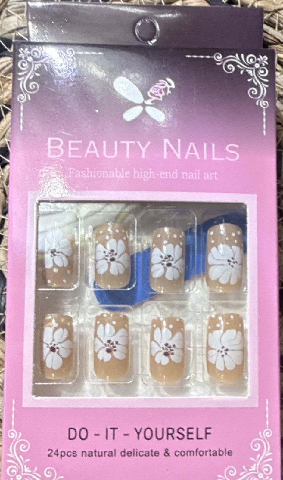 Beauty Nails Press-On Nails Set 24pcs Beige White Square Flower Full Cover