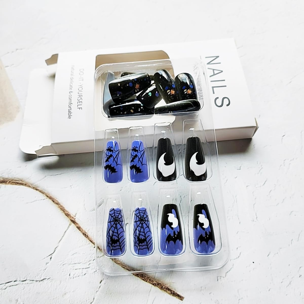 24Pcs Halloween Press on Nails Medium Square Black Fake Nails Coffin Nail Art…