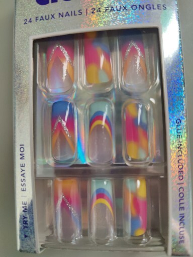 Fake Nails Claire’s 24 Faux Nails MultiColor New Vegan Princess Style Print