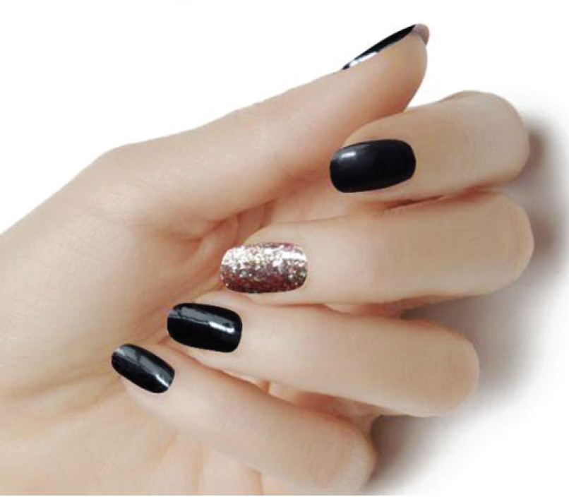 🌟 ✨ 💅 Black color with rose gold accents /real nail polish strips street art