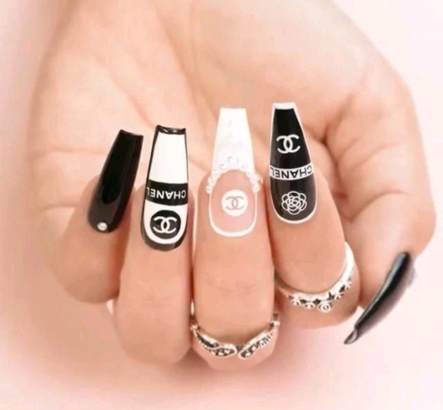 NWT NAIL ART DESIGN SELF-SEAL STICKERS SOLID WHITE N°103!