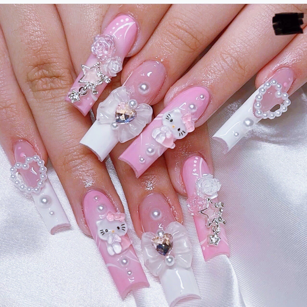 Hot Girl Hello Kitty Super Long Handmade Artisan Press On Nails