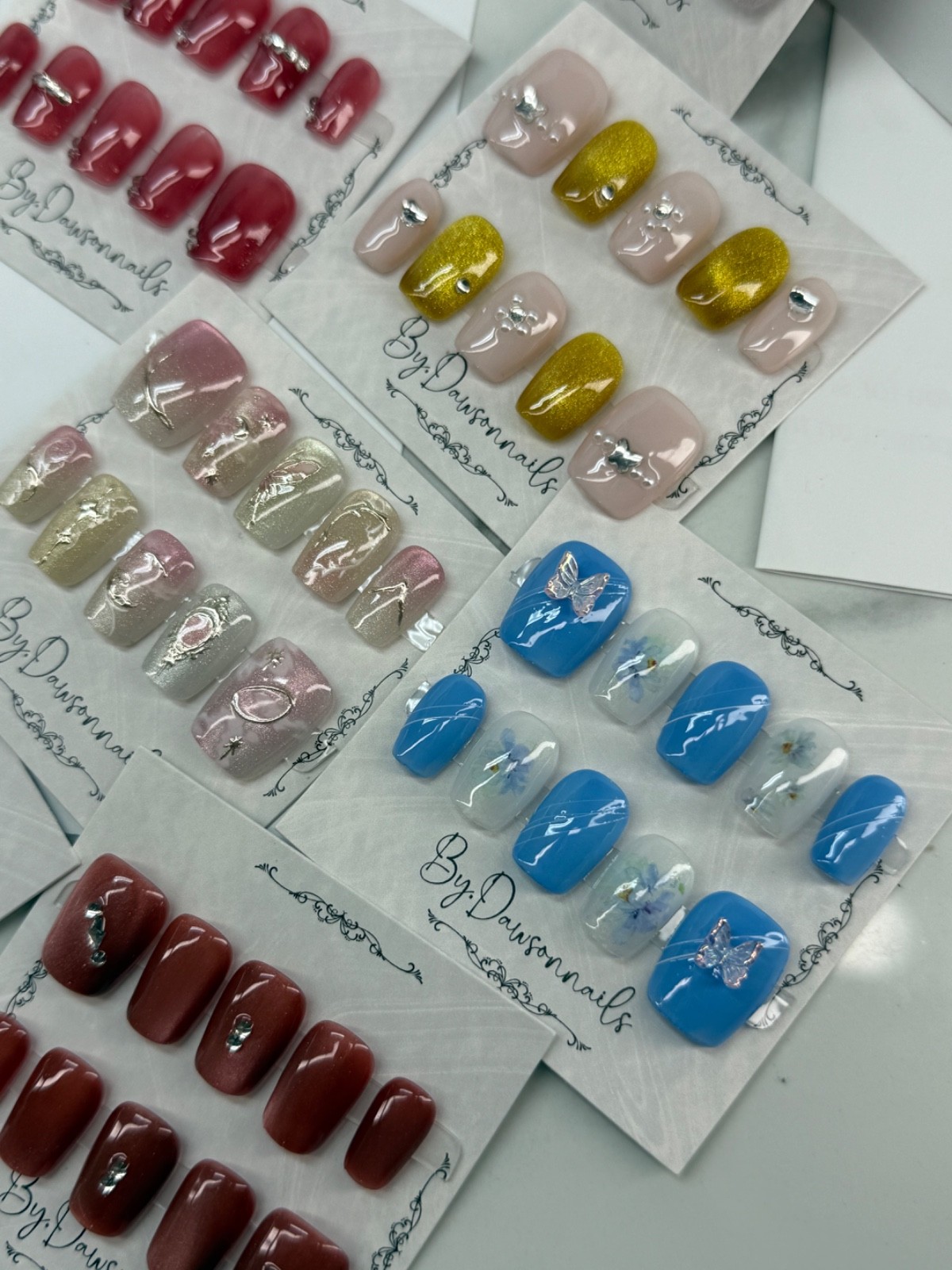GRAB BAGS 4 pairs RANDOM DESIGN HANDMADE NAILS 3D collection sz Medium Short LOT