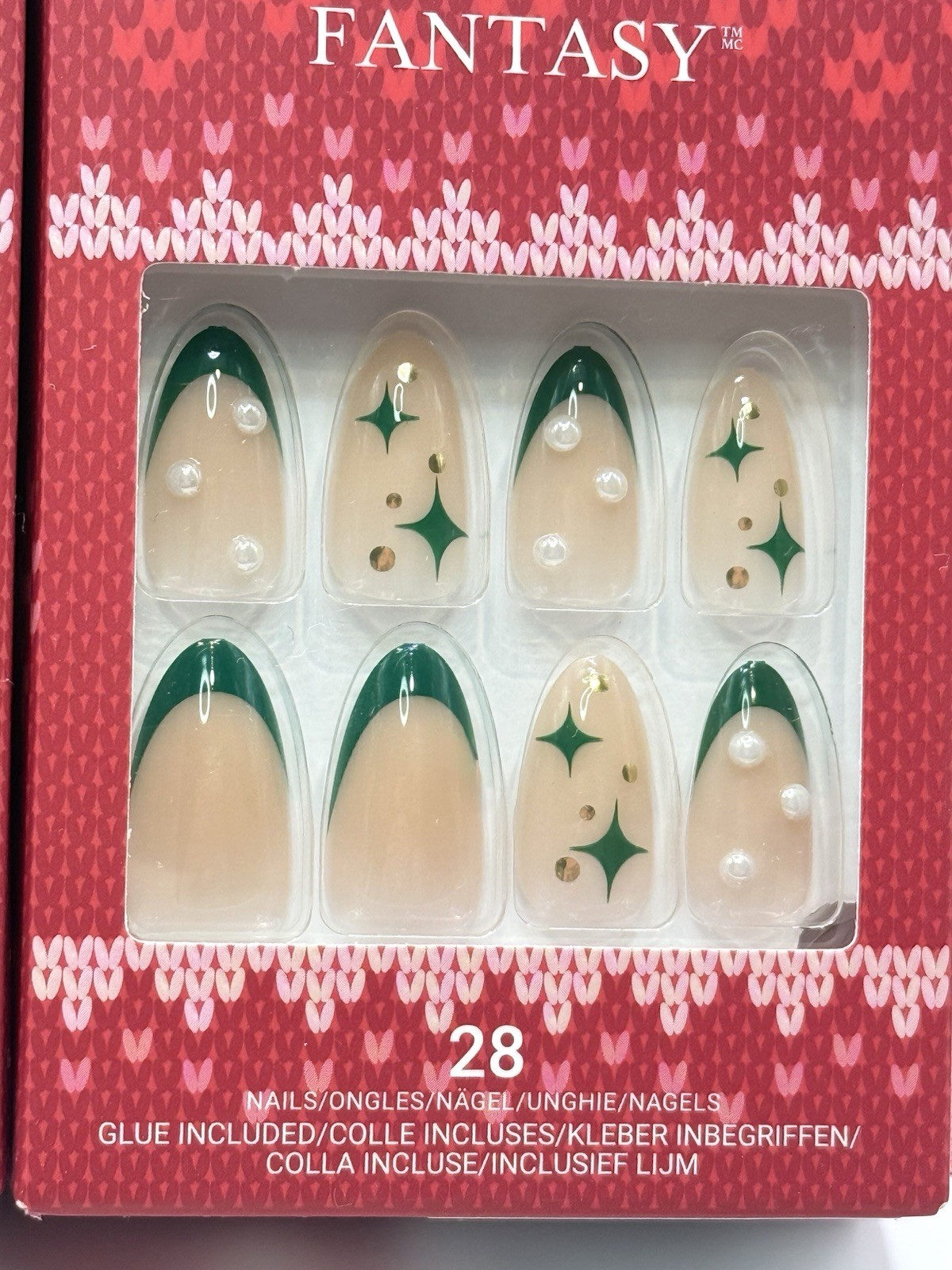 Kiss Voguish Fantasy Press-On Nails Medium Holiday Green French Pearl 2pack