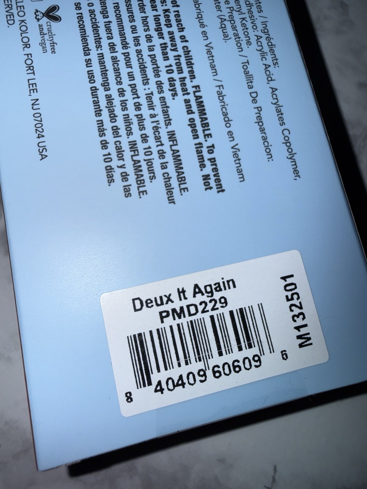 New Kleo Kolor Press-On Gel Nails – Short Round Deux It Again French