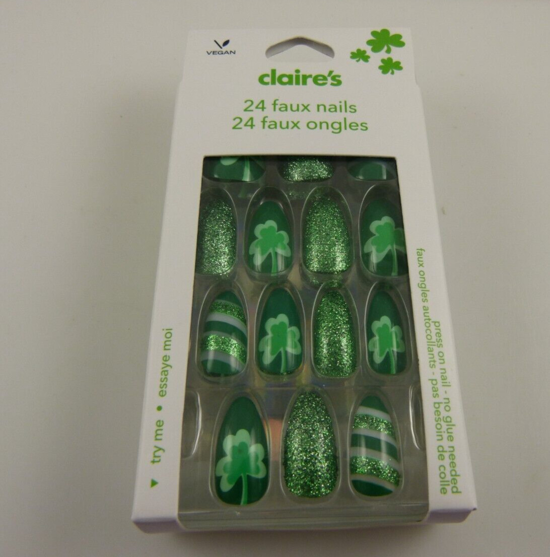 Claire’s faux false nails Shamrock clover St. Patricks day glittery