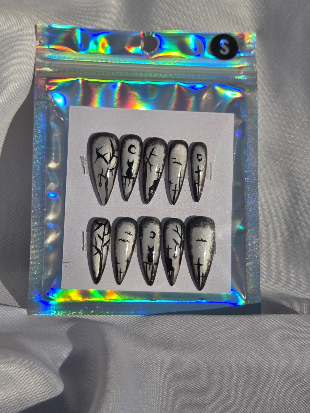 Handmade Acrylic Press on Nails – (Size Small)