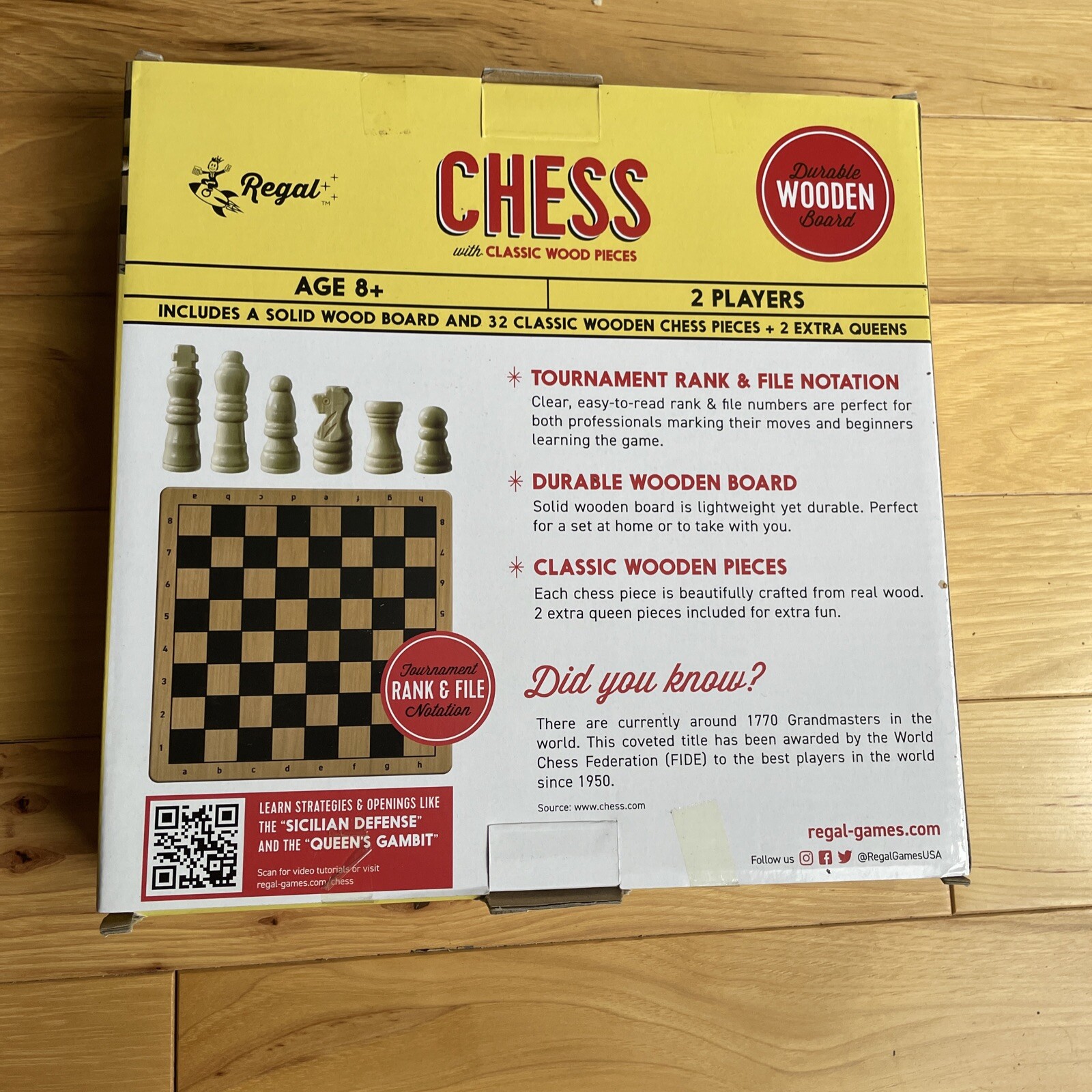 Regal Games Standard Wood Chess Board Set with Classic Pieces, 10 Inch