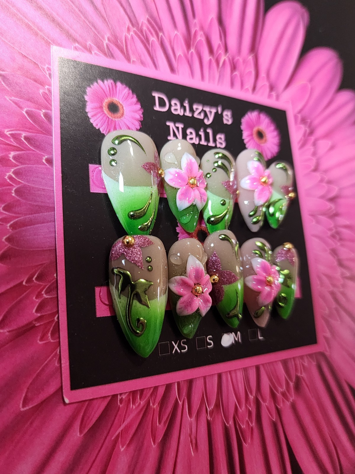 Medium Size Green 3D Pink Flower Press-on Nail Set Handmade Almond 2.5 Cm Length