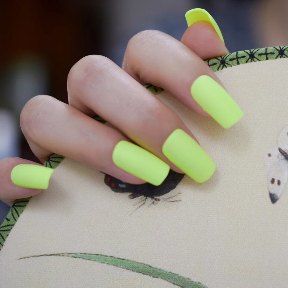 24 Short Matte Neon Green Press on nails set with glue yellow slime bright 80s