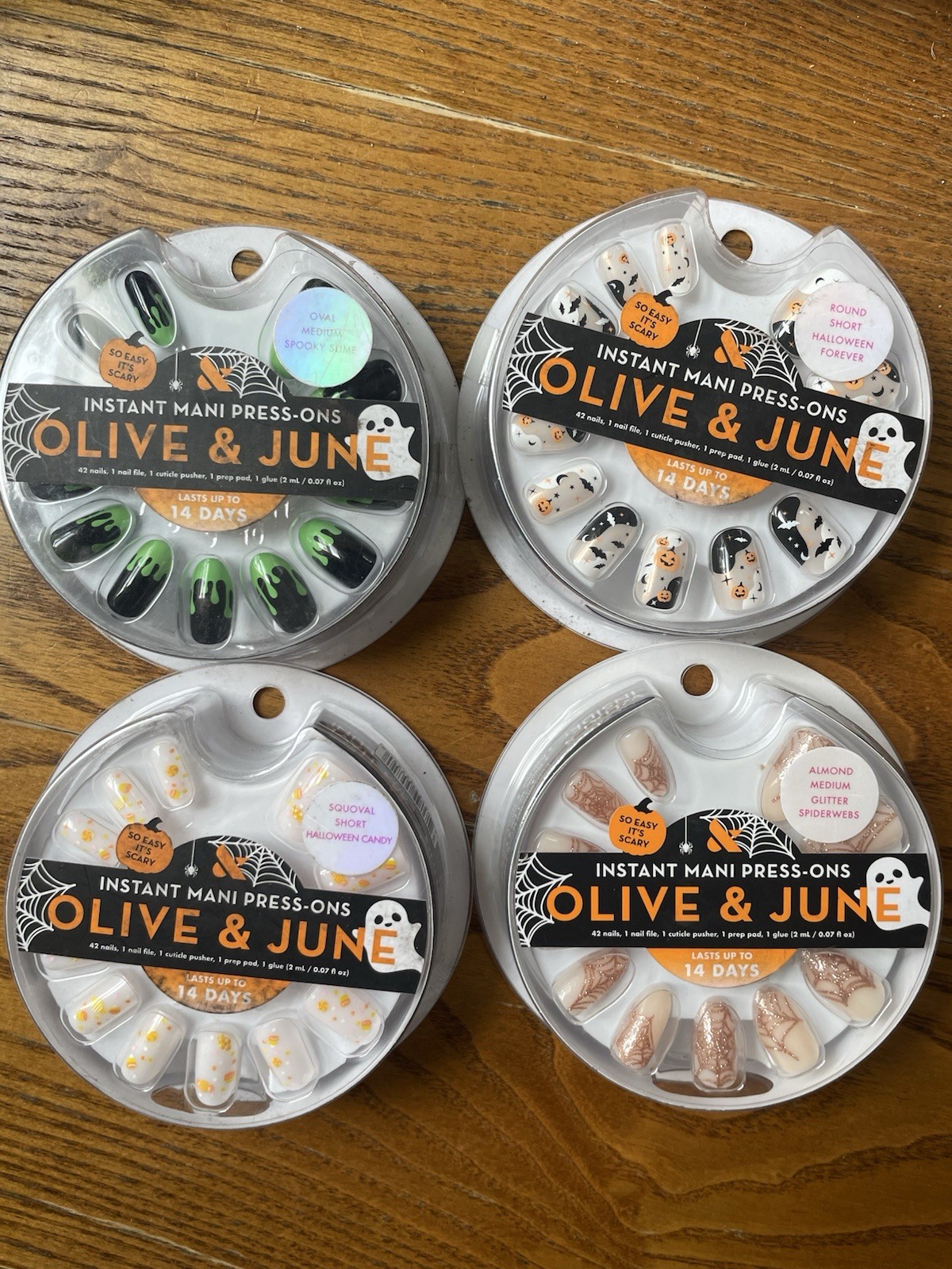 4 Sets of Olive & June Press On Mani Nails Assorted Design Halloween Spooky NEW