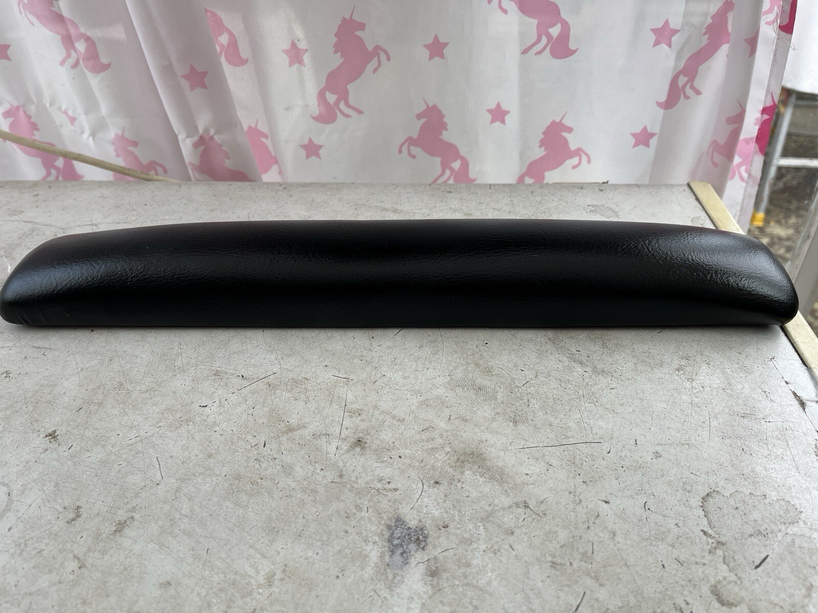 Manicure Nail Art Beauty Hand Holder Chair Pillow Cushion Arm Rest Support Table