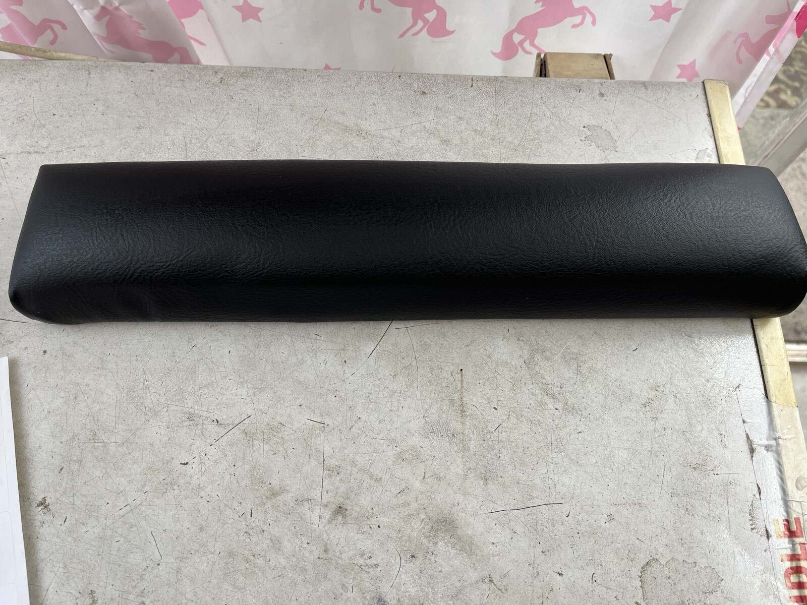 Manicure Nail Art Beauty Hand Holder Chair Pillow Cushion Arm Rest Support Table