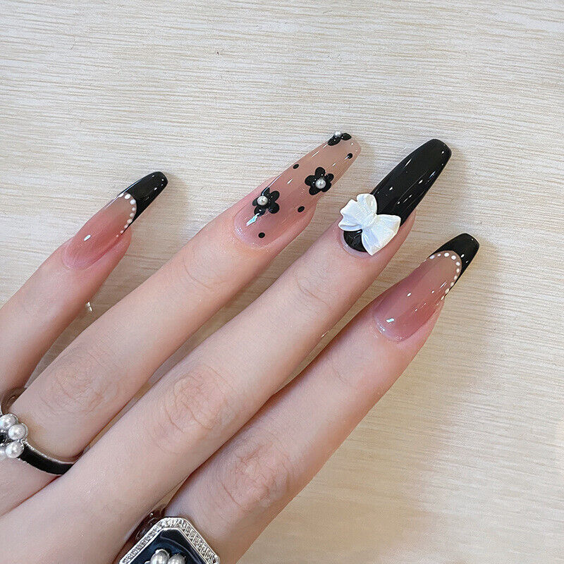 24Pcs / Set Finished Manicure Patch Removable Nail Piece Full Cover Fake Nail