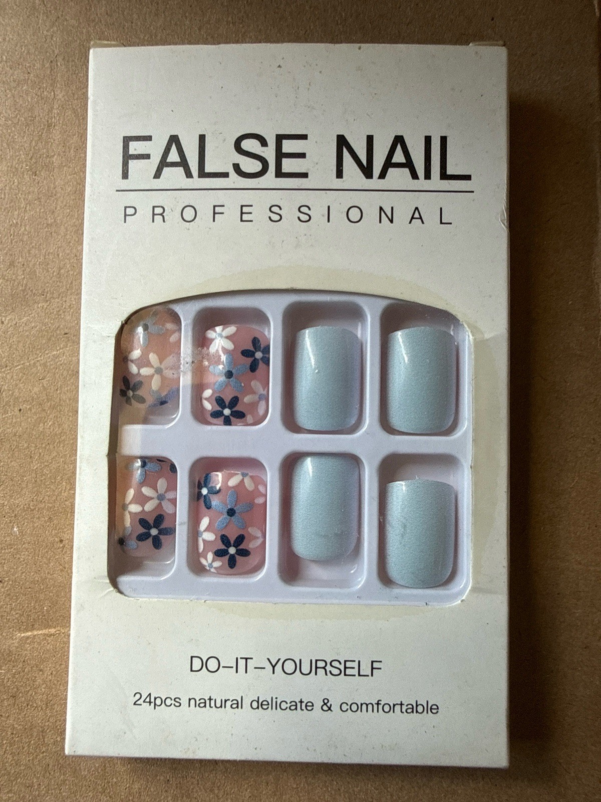 24pc Press On Nails Short Blue Floral Pink Daisy False Nails Kit Glossy Set DIY