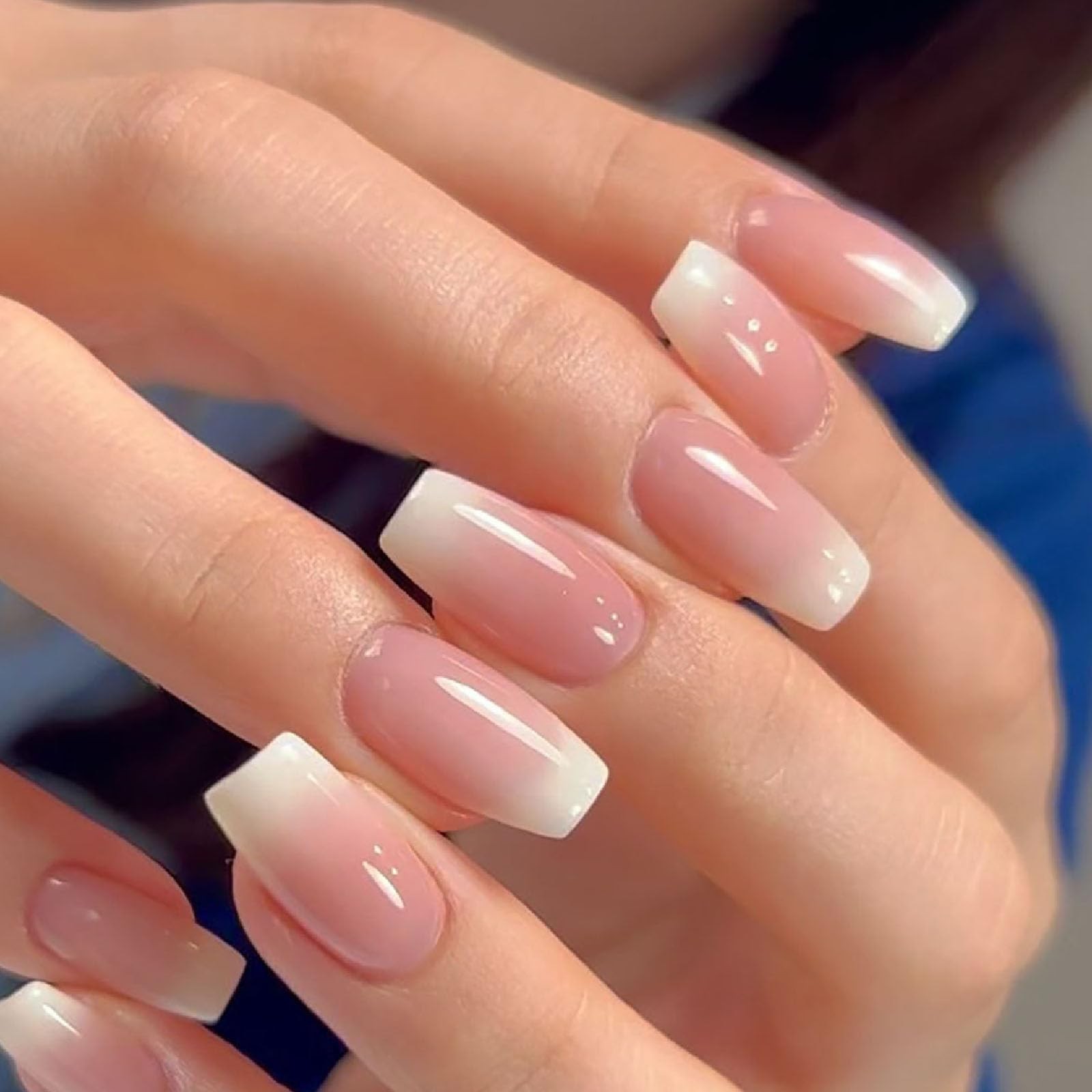Gradient Press on Nails Short Coffin Fake Nails with Ombre Glossy Designs Nails