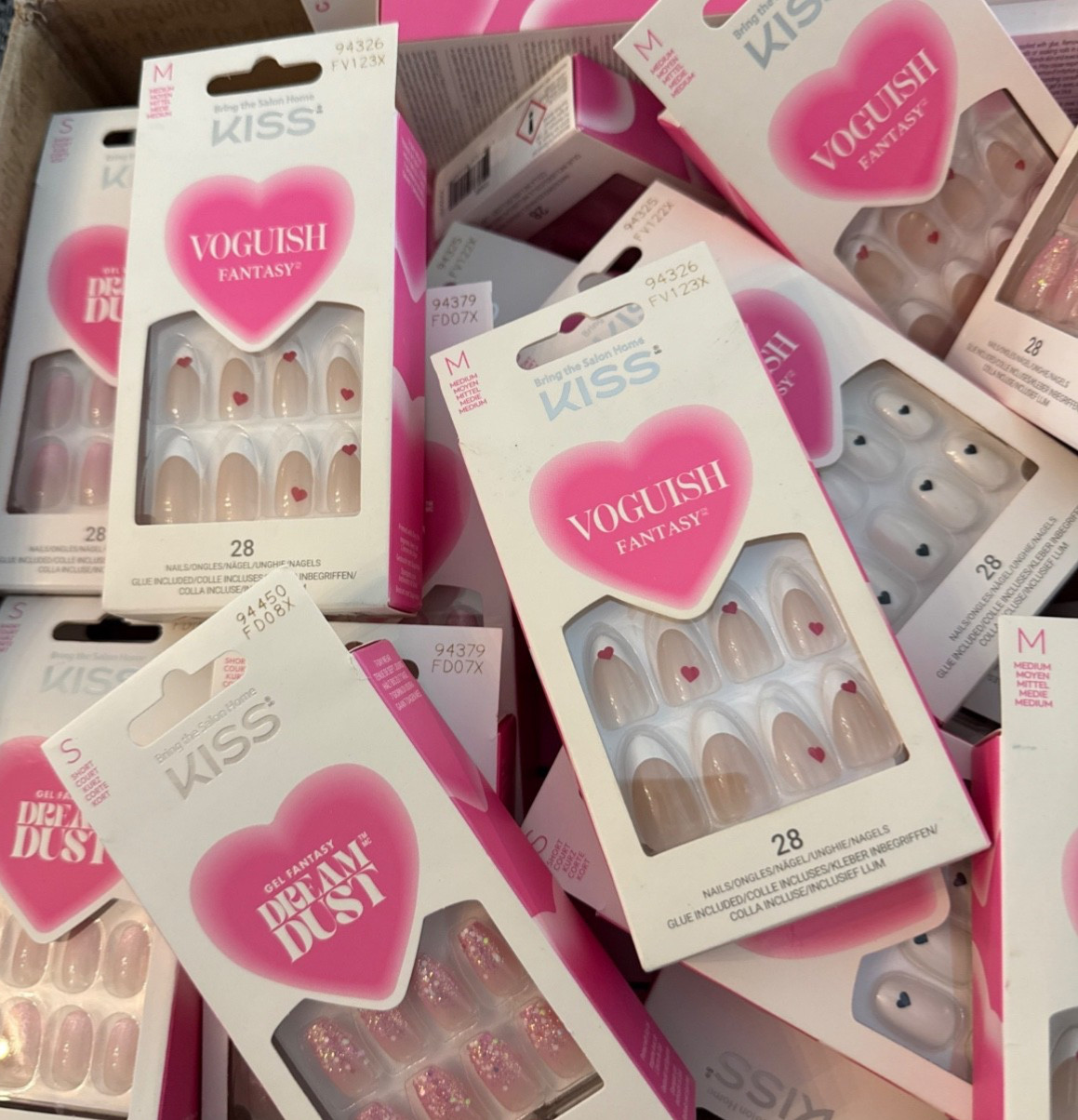 NEW WITH GLUE KISS Voguish Fantasy Gel Fantasy Dream Dust Press On Nails