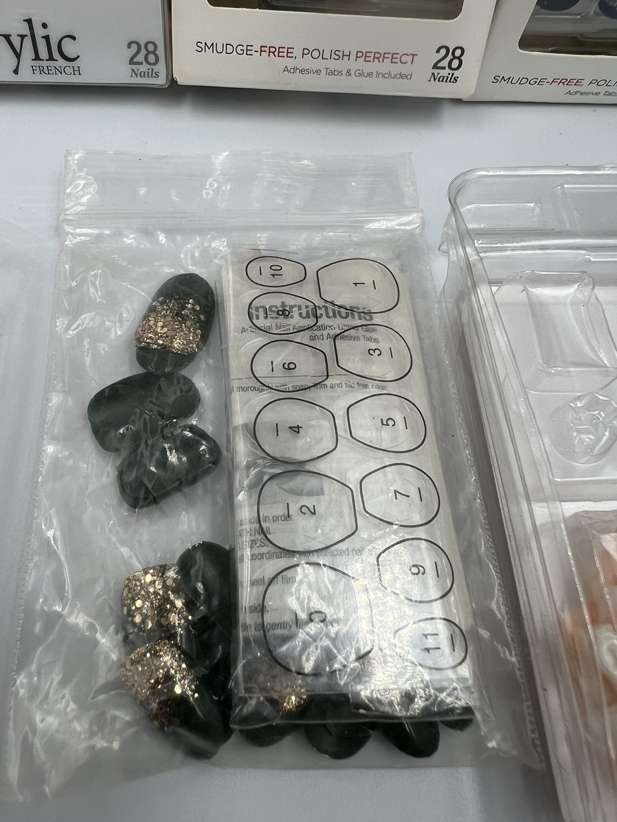 False Fingernail Lot, Glue Not Included