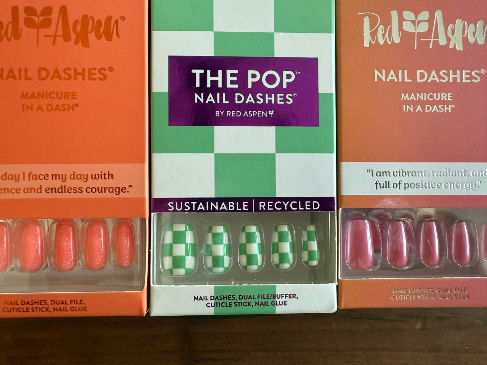 NIB- Red Aspen Nail Dash Bundle Set- 6 Boxes- Press On nails- Medium Coffin