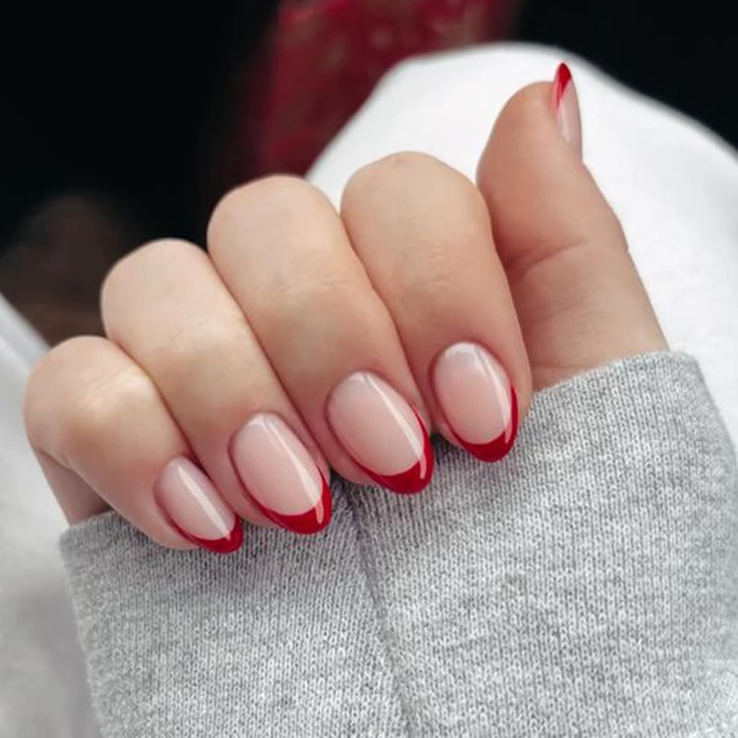 Glossy Red French Tip Fake Nails – 32 Pcs Long-Lasting Nail Kit for Women