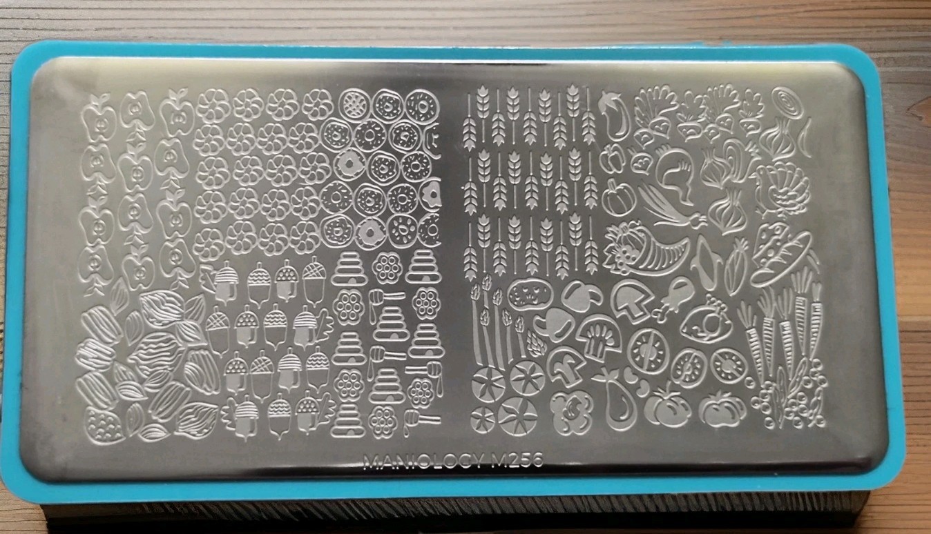 HTF Maniology Nail Stamping Plates Lot M256 Fall Harvest M269 Linen Retired