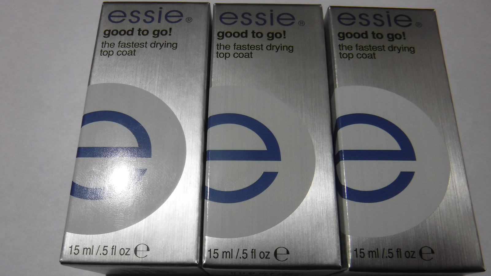 ESSIE Nail Treatment GOOD TO GO – Fastest Drying Top Coat .5oz/14ml