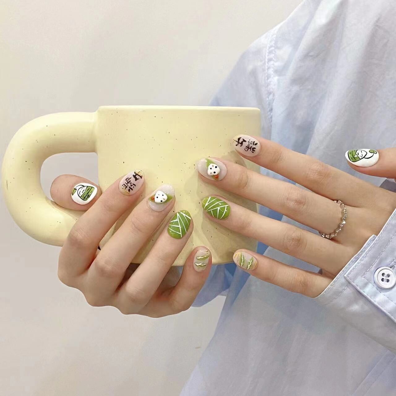 25Set Lot Price $111.9,100%Hand Made press on Nail, Free Glue&Essential Tools