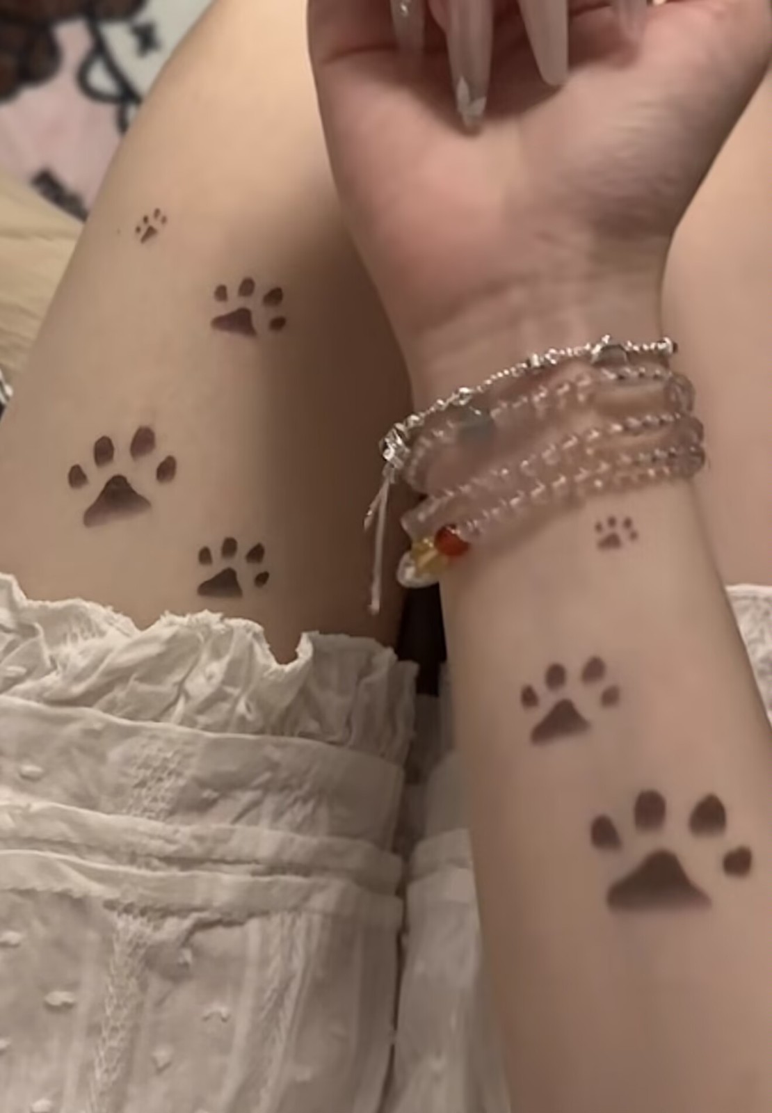4pcs Warm Up Color Changing Cat Paw Tattoo Stickers Temperature Sensitive NH13