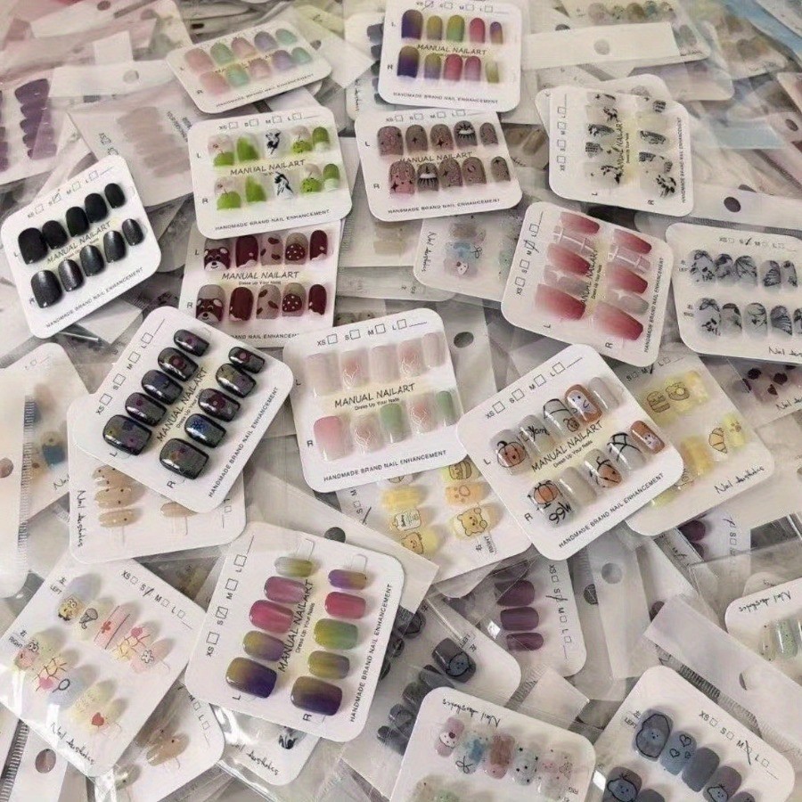 40pcs Mixed Color Random Square Patch Nail Set, Handmade Elegant White French