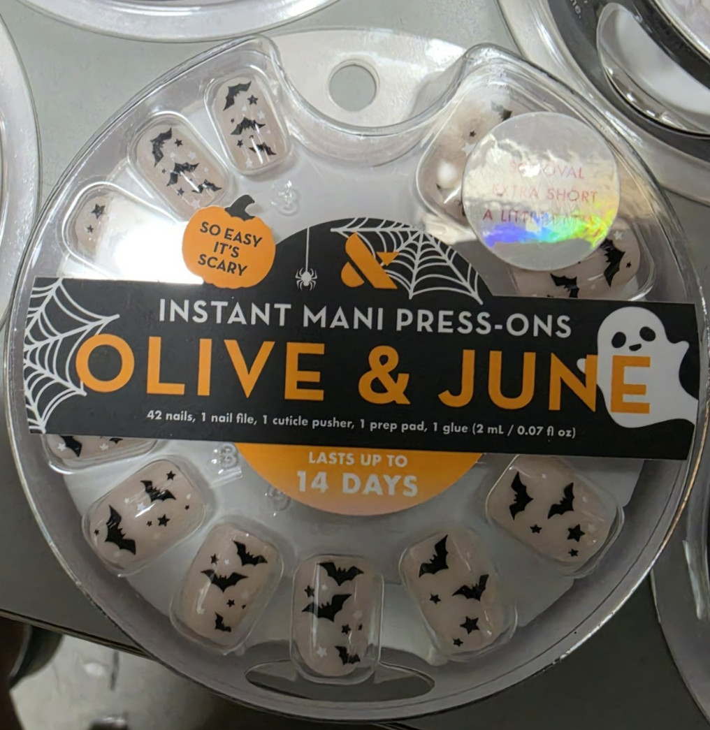 TEN Different HALLOWEEN Olive & June Mani Press on Nails – pics of each style