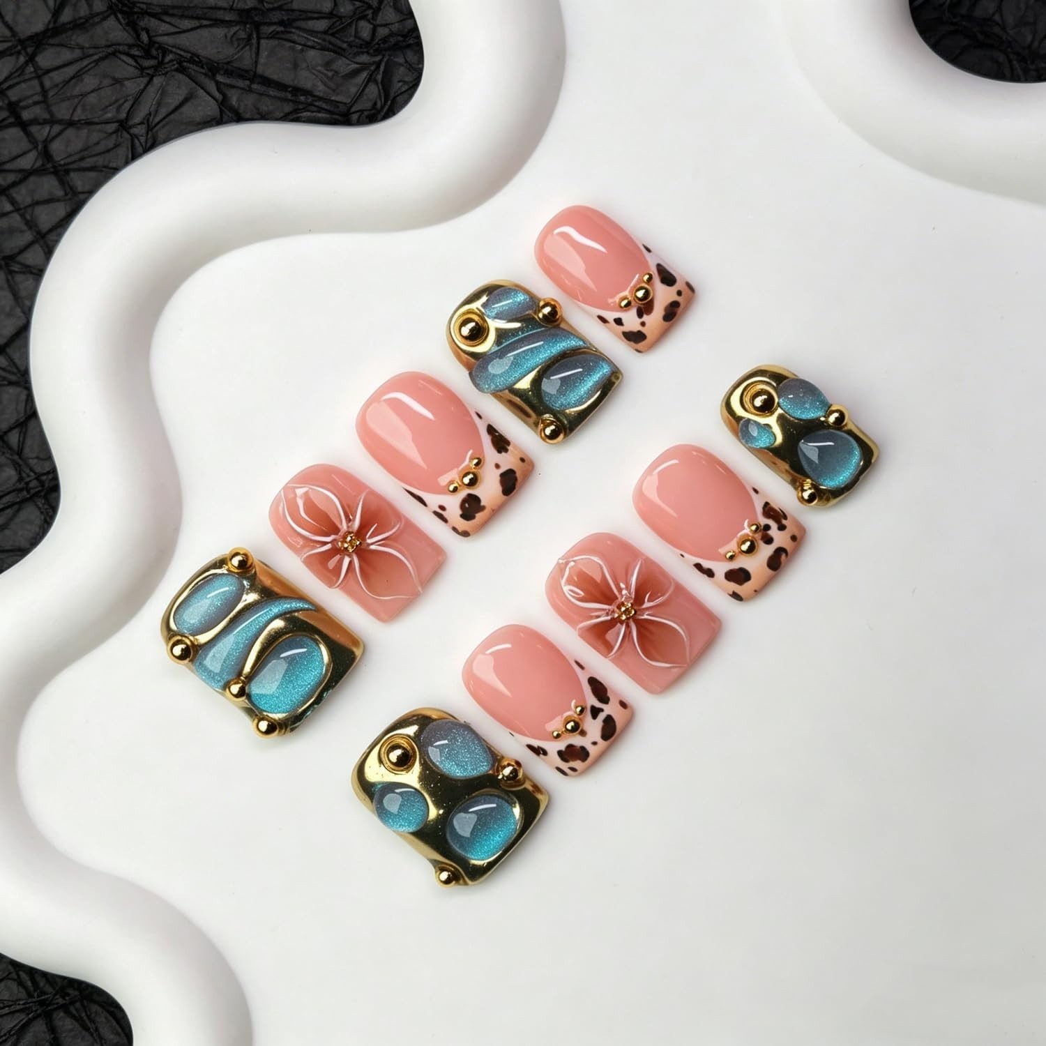 Handmade Short Square Press-On Nails Leopard Print 3D Gold Charms Acrylic Set