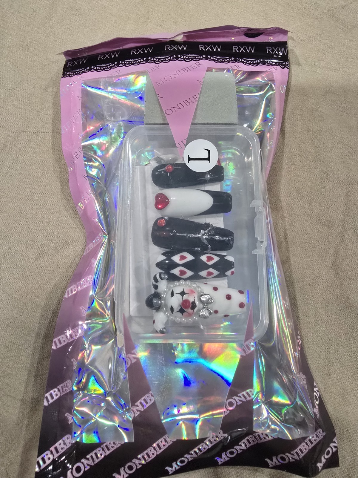 Size Large 10 pc. Harlequin Haunt 3D Press on nails red black white