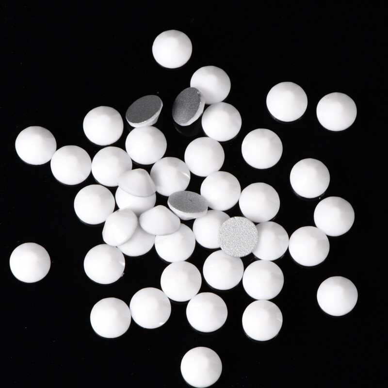 Porcelain White Rhinestones Non Hot Fix Flatback Crystals 3D Nail Art Decoration