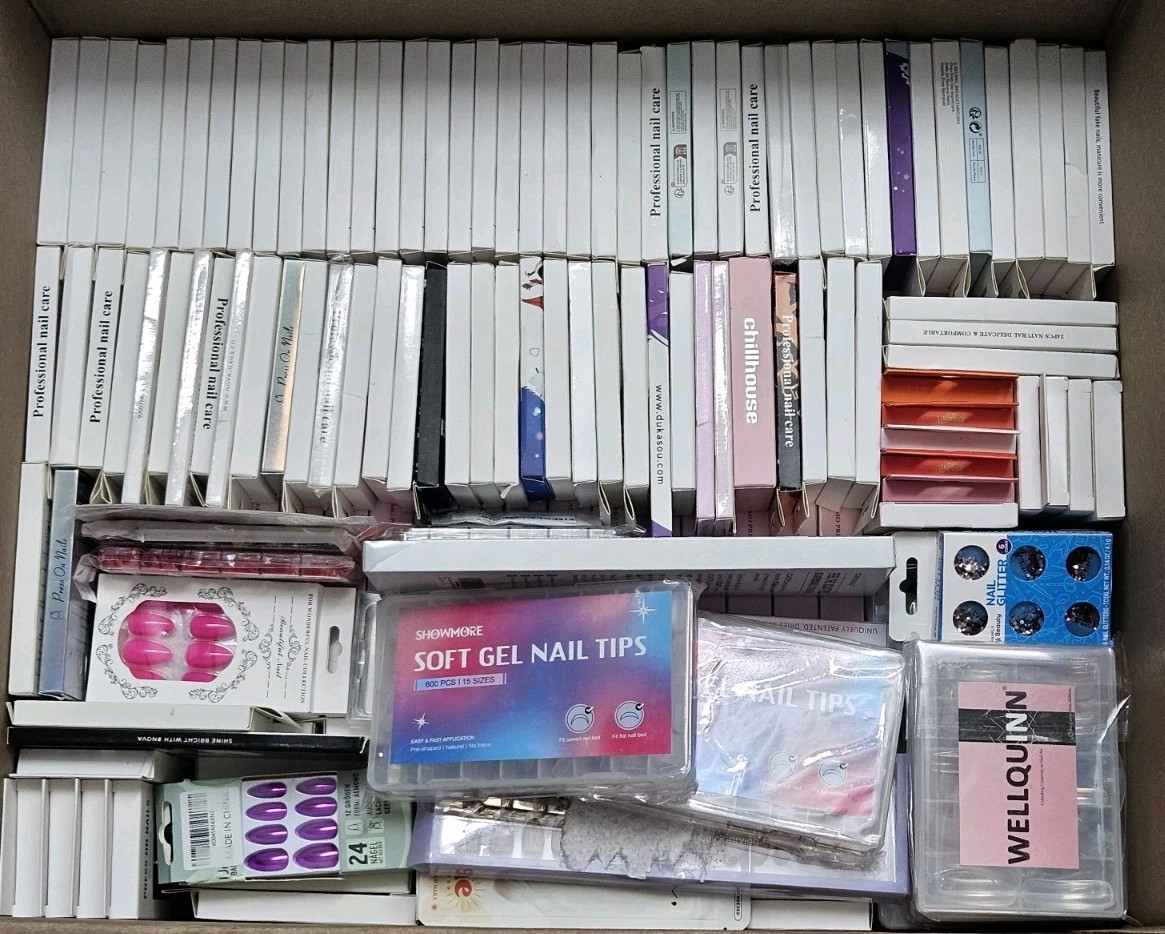 Bulk Lot Of 194 Different Brand Press-On Nails, Large Variety of Sizes And Style