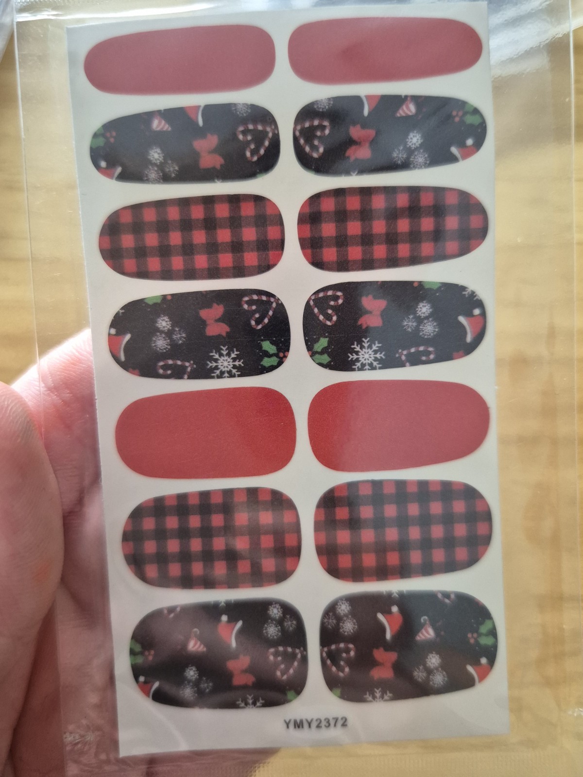16 Strips Nail Wraps Stickers Self-Adhesive Full Cover Christmas