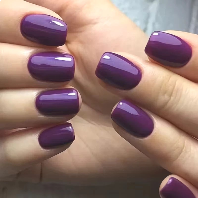 Deep Purple Reusable Press-On Nails Medium Length Oval Gloss 24 Pieces