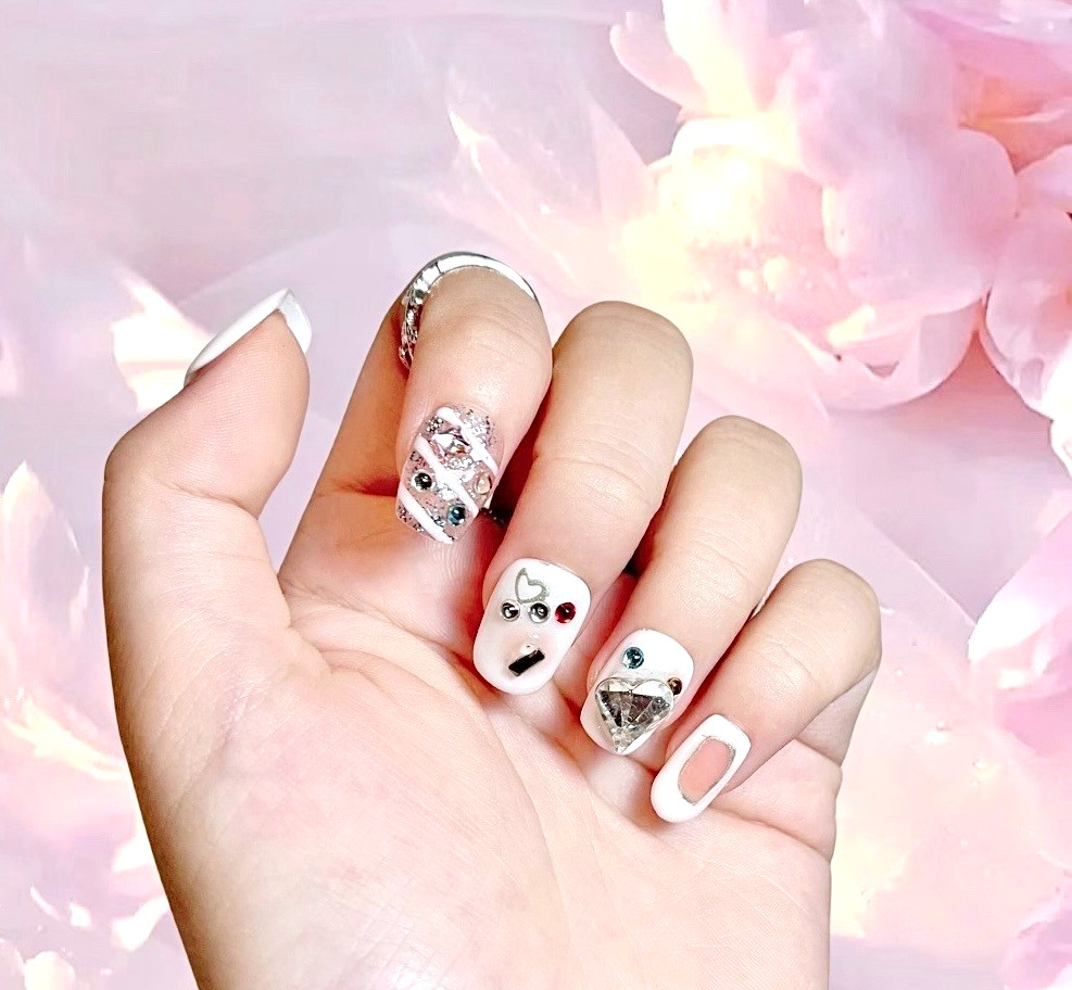 3D White & Pastel Mixed Press-On Nails / Handmade 10 pcs/ True Salon-Quality
