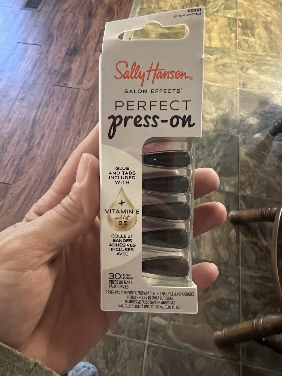 Sally Hansen Perfect Press-On Nails Black Onyx-pected | 30 Count | C0331 New