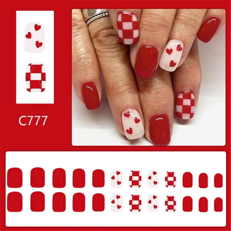 24x Lovely Heart False Nail Press On Nail on Nail for Valentines Day