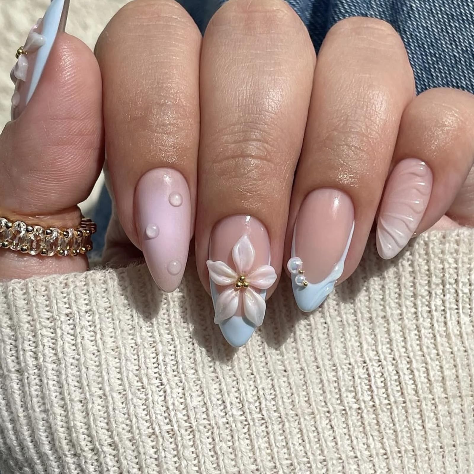 Blue French Tip Press on Nails White Flower Medium Almond Fake Nails With Pea…