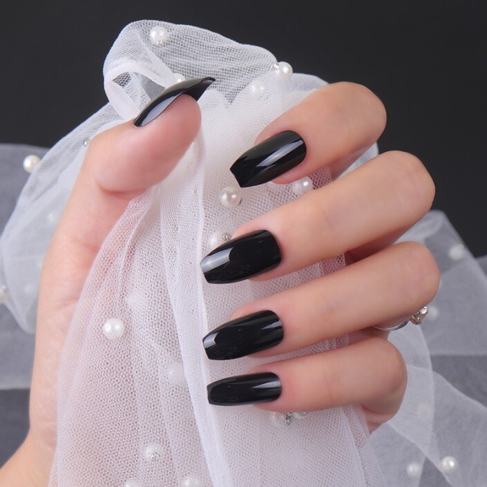 Handmade Press On Nails – Glossy Short Coffin Nails, Black White Blue Fake Nails
