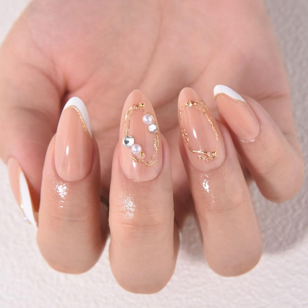 evpct Short Almond Nude White French Tip Gold Line