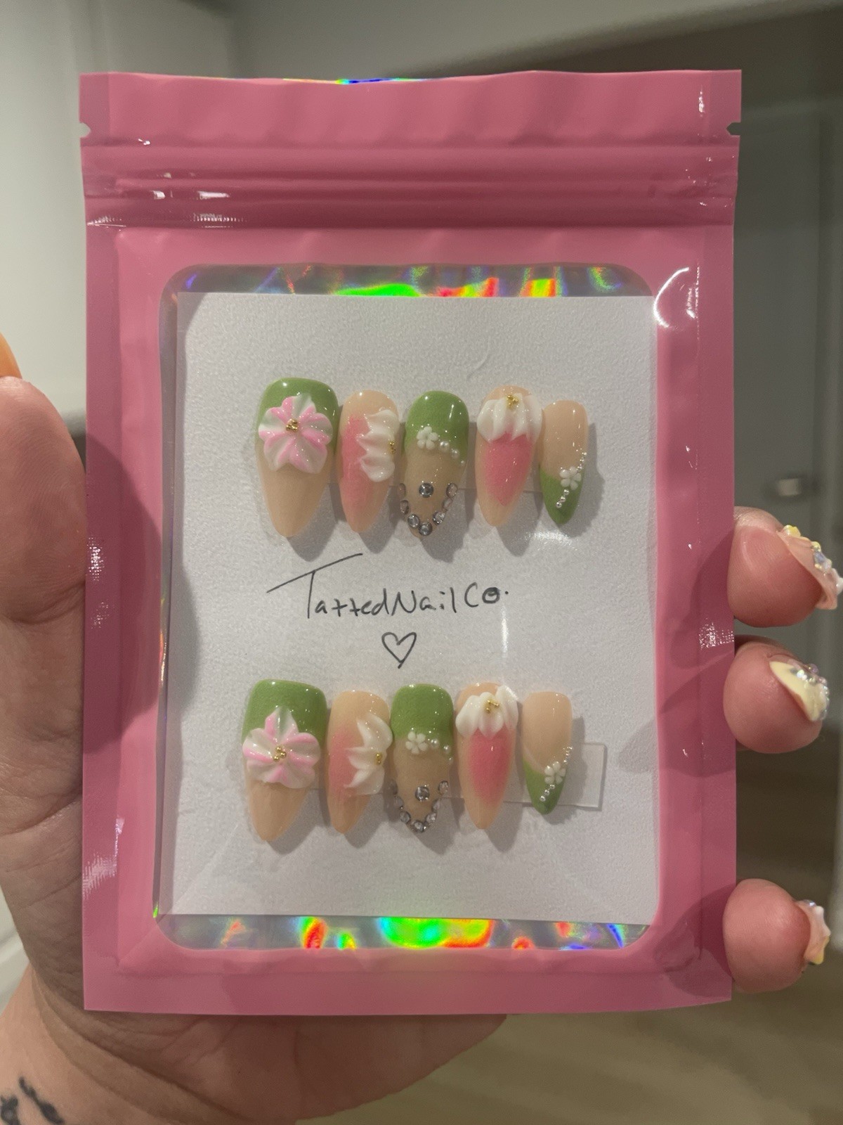 TattedNailCo Press-On Nails Medium Almond Green/Pink/Beige/White 3D Floral