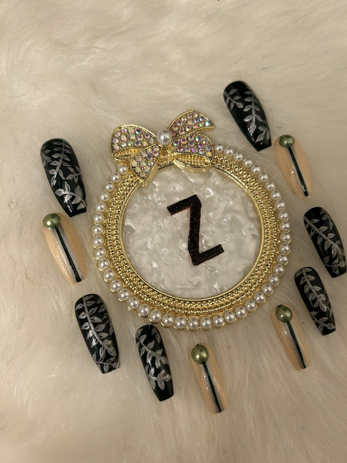 Z NAILZ! Gorgeous Set Of Dk Green/Beige L Coffin W/Bling Press On Nails