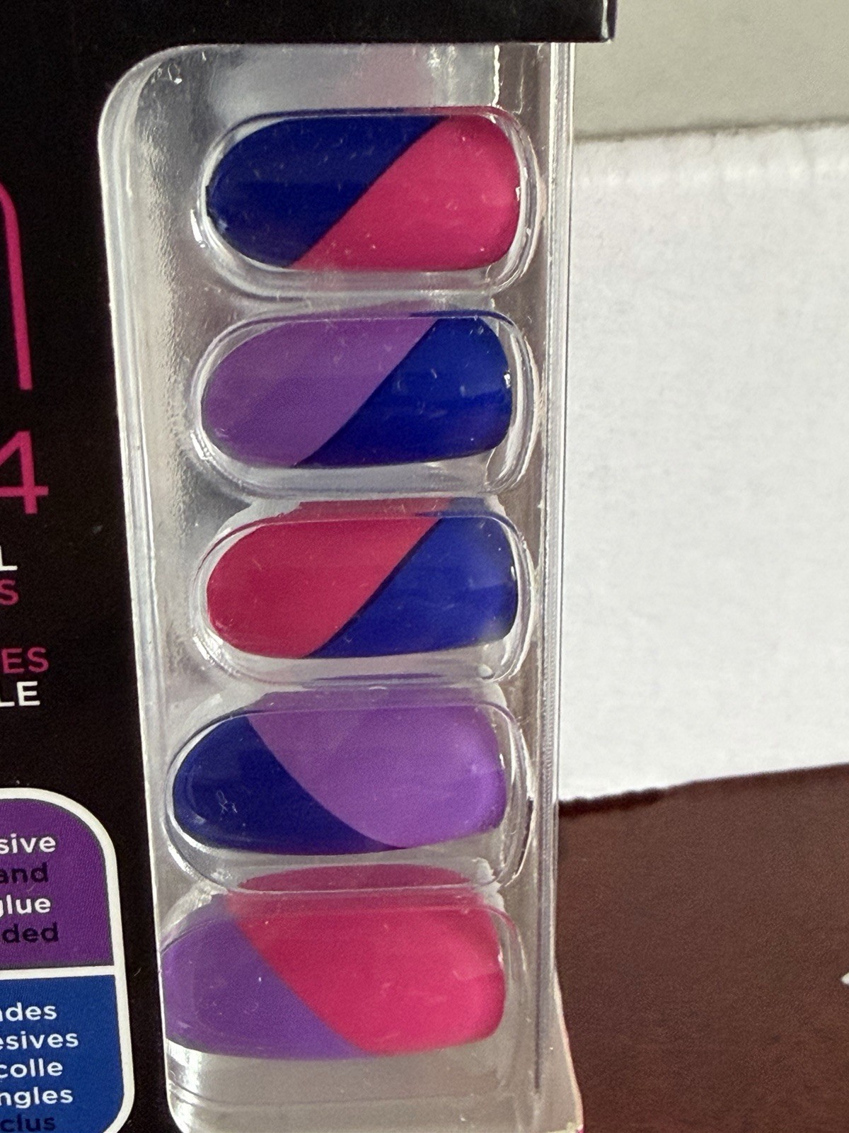 Sally Hansen Perfect Manicure Pride Oval Bi-Tips OV751 New In Box