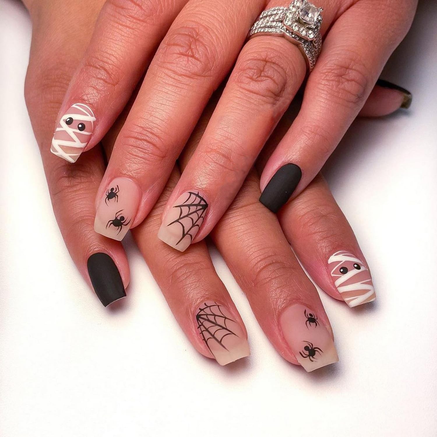 24 Black Halloween Spider Web Square Press On Nails – Women’s Party