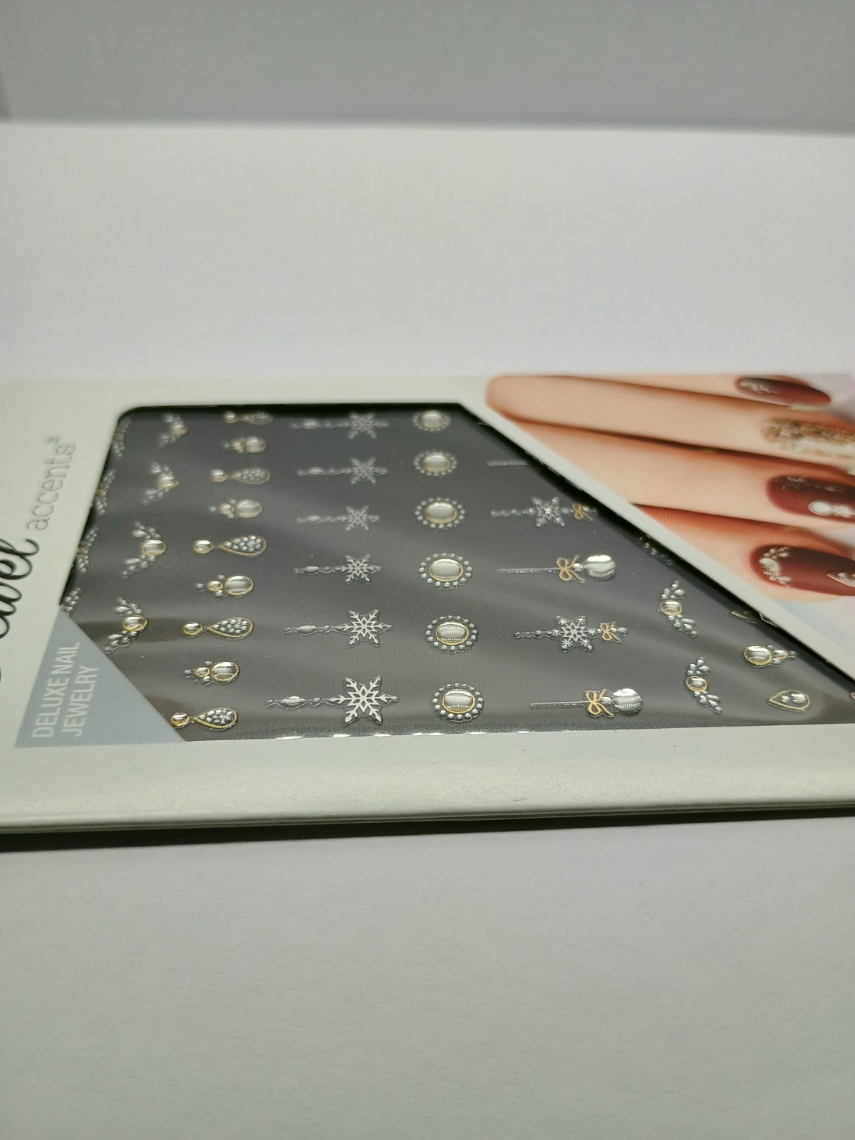 Kiss Jewel Accents Deluxe Nail Jewelry Nail Sticker (Pack of 1)
