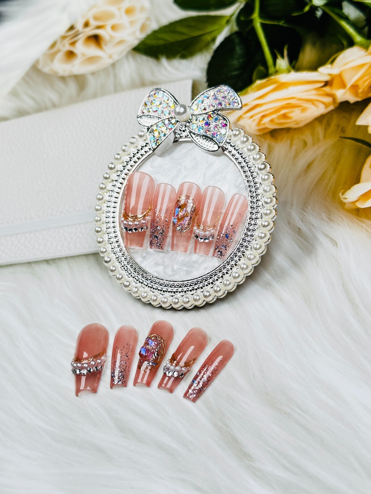 Glitter Pearl Sequins Press-On Nails
