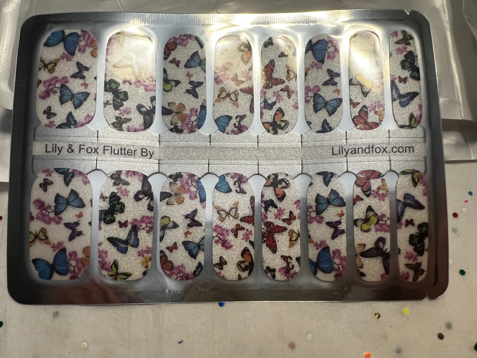 1 SET Lily and Fox Nail Wraps Stickers Self Stick Manicure Sealed Flutter By